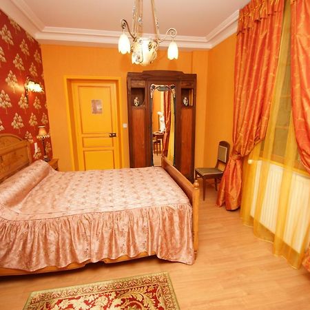 Saint-Samson-de-Bonfossé Le Manoir Des Arts Bed & Breakfast エクステリア 写真
